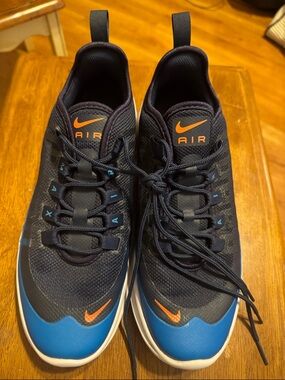 Women's Nike Air Max Axis - Midnight Navy